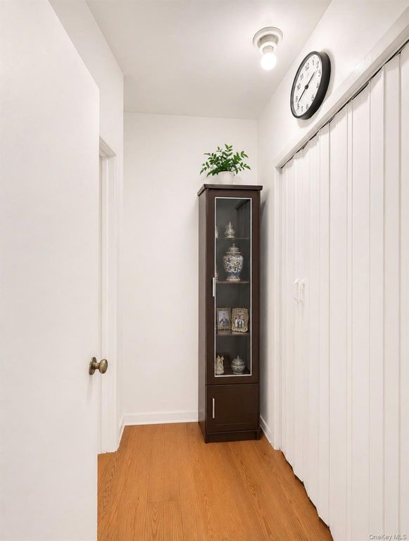 14435 Sanford Avenue 1, Flushing, NY 11355 — photo 3