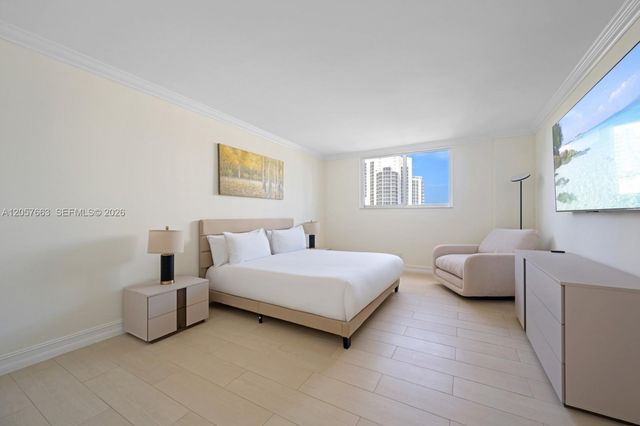 19370 Collins Avenue 1403, Sunny Isles Beach, FL 33160