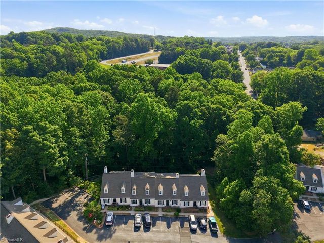 330 W Presnell Street 45, Asheboro, NC 27203