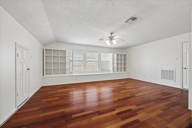 7608 Janak Drive, Houston, TX 77055