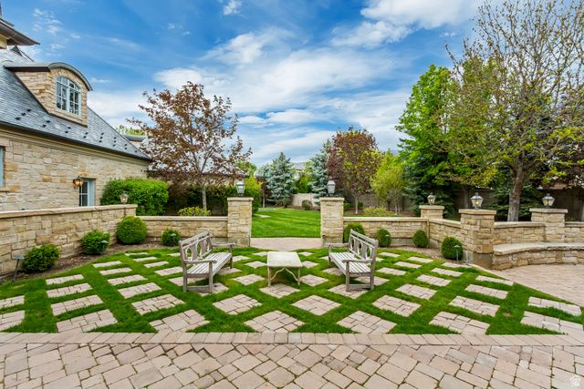 340 W STONE BROOK LN, Provo, UT 84604