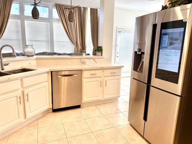 9515 Laurel Creek Court, Houston, TX 77040