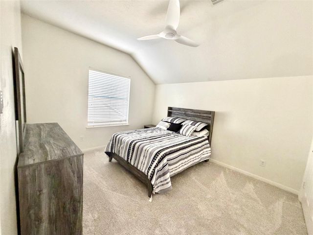 9515 Laurel Creek Court, Houston, TX 77040