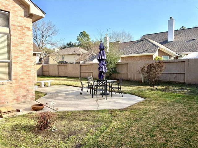 9515 Laurel Creek Court, Houston, TX 77040