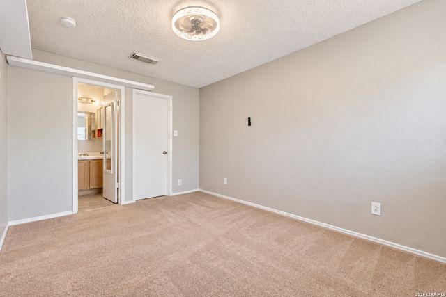 9643 Kashmir Dr, San Antonio, TX 78251
