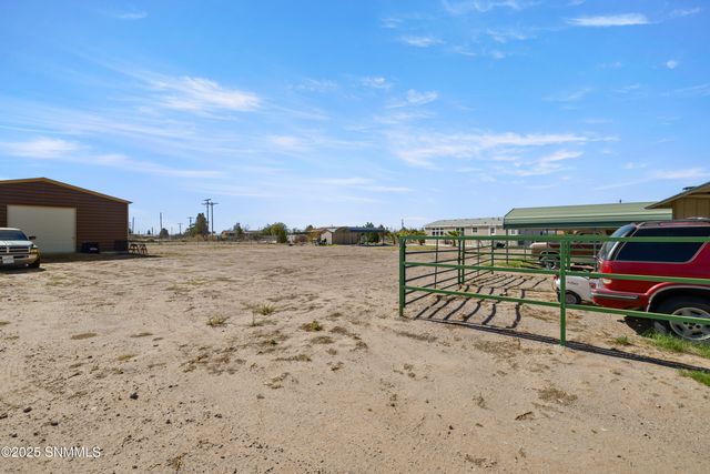 9075 Roswell St, Mesilla Park, NM 88047