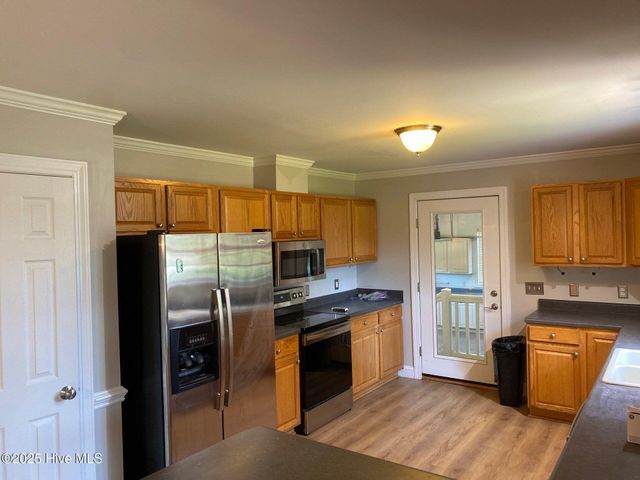 1149 Stone Creek Drive, Greenville, NC 27858