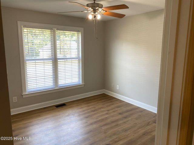 1149 Stone Creek Drive, Greenville, NC 27858