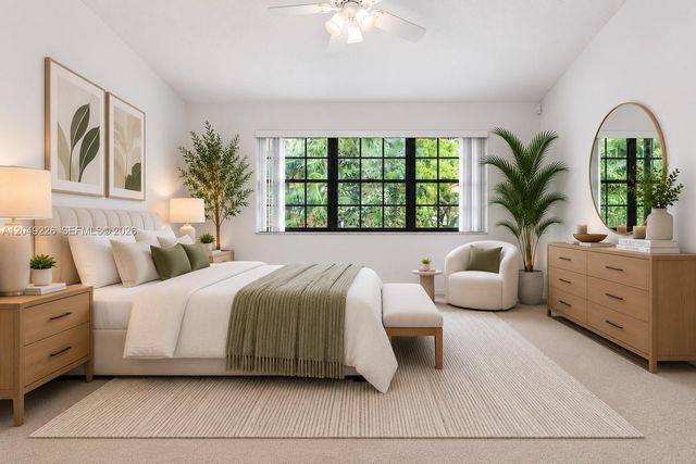 3454 Laurel Oaks Ln, Hollywood, FL 33021