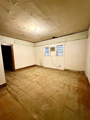 2146 Capitol Avenue, Des Moines, IA 50317