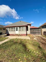 2146 Capitol Avenue, Des Moines, IA 50317