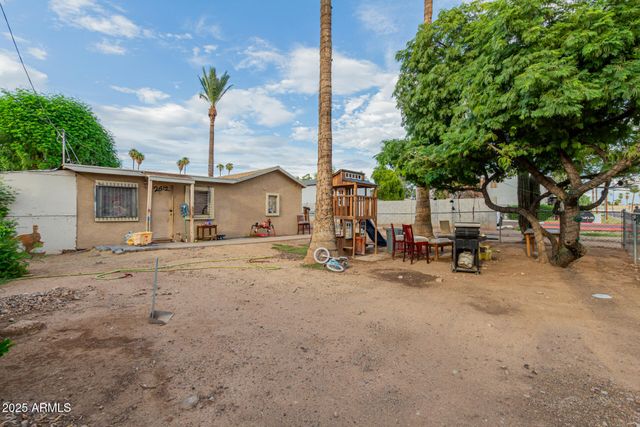 2612 W GLENROSA Avenue, Phoenix, AZ 85017
