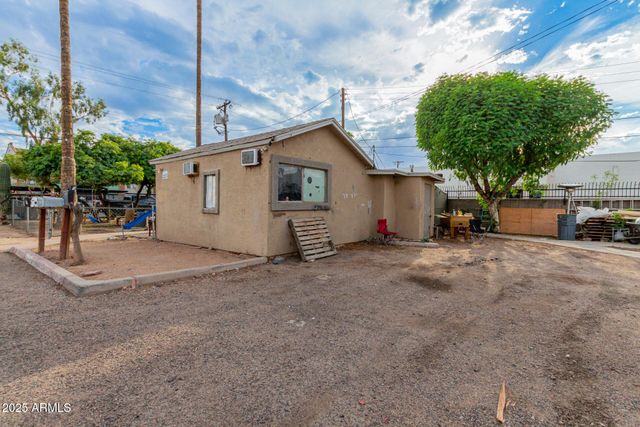 2612 W GLENROSA Avenue, Phoenix, AZ 85017