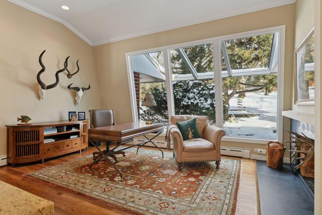 7011 Willow Creek Road, Eden Prairie, MN 55344