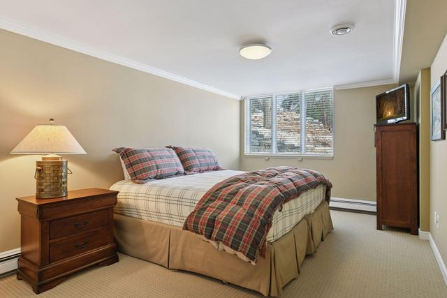 7011 Willow Creek Road, Eden Prairie, MN 55344