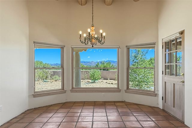 25 Estambre Road, Santa Fe, NM 87508