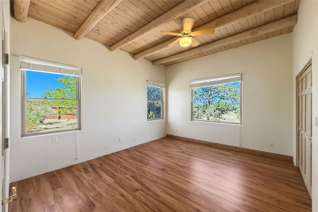 25 Estambre Road, Santa Fe, NM 87508