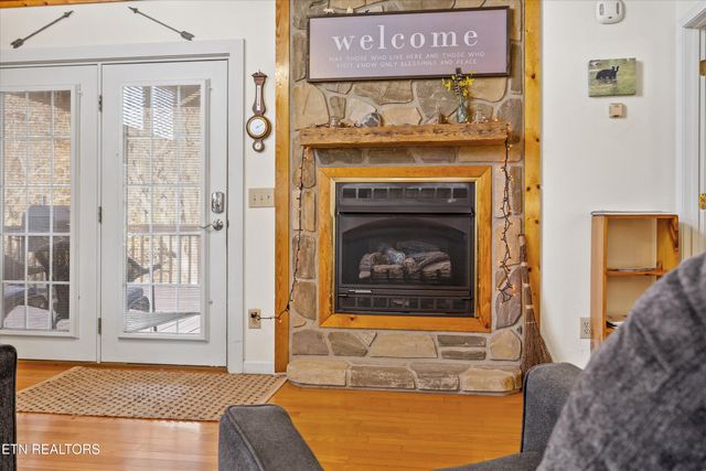 3267 Cosby Creek Rd, Cosby, TN 37722