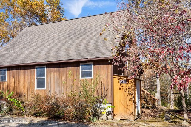 3267 Cosby Creek Rd, Cosby, TN 37722