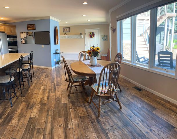 4411 Betty Lee Boulevard, Gladwin, MI 48624