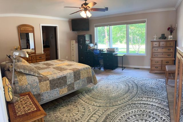 4411 Betty Lee Boulevard, Gladwin, MI 48624