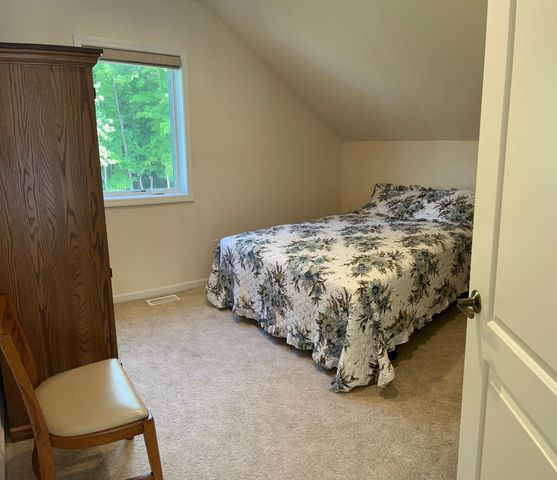 4411 Betty Lee Boulevard, Gladwin, MI 48624