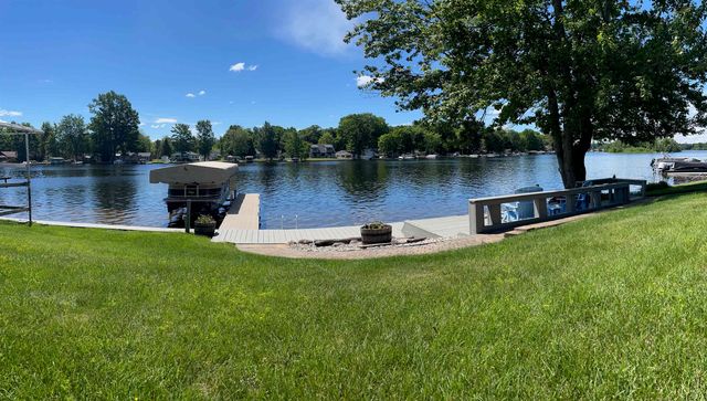 4411 Betty Lee Boulevard, Gladwin, MI 48624