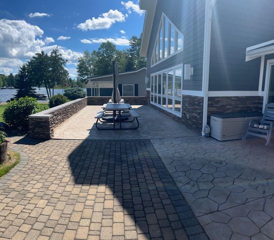 4411 Betty Lee Boulevard, Gladwin, MI 48624