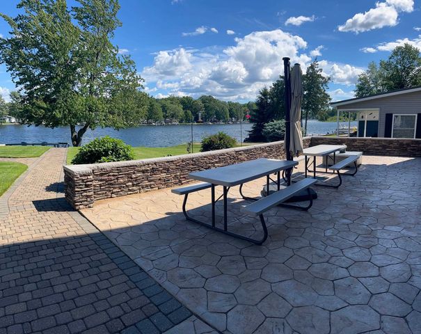 4411 Betty Lee Boulevard, Gladwin, MI 48624