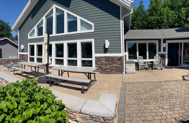 4411 Betty Lee Boulevard, Gladwin, MI 48624