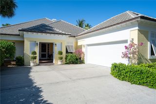 70 Caribe Way, Vero Beach, FL 32963