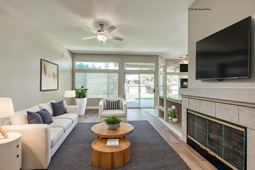 Image 38 of property listing at 5484 El Paso, Fresno, CA 93722