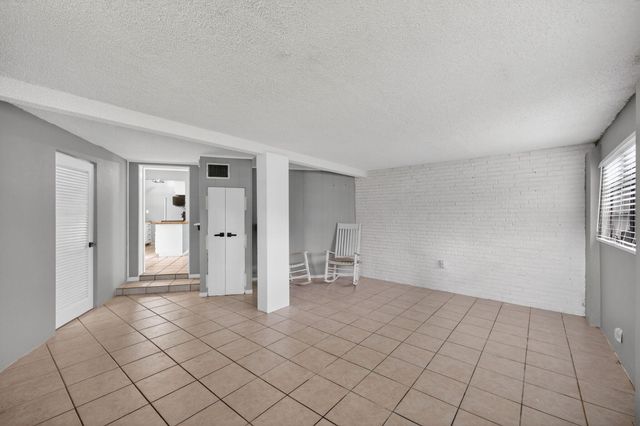 4117 NW 5th Avenue, Oakland Park, FL 33309