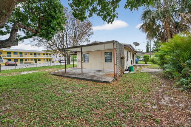4117 NW 5th Avenue, Oakland Park, FL 33309