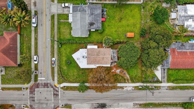 4117 NW 5th Avenue, Oakland Park, FL 33309