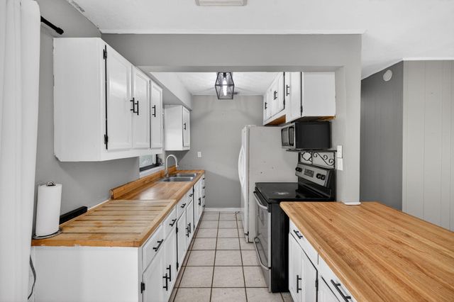 4117 NW 5th Avenue, Oakland Park, FL 33309