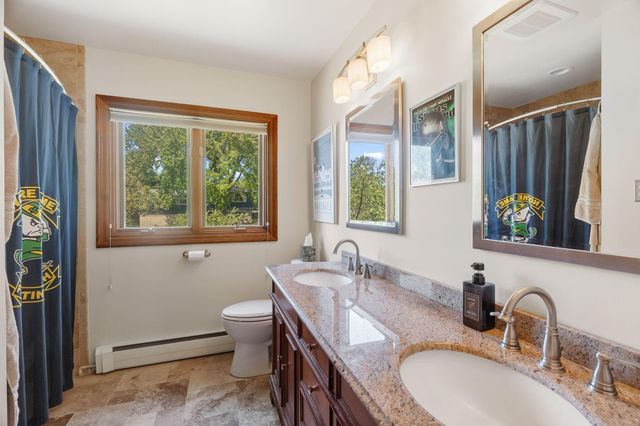 101 Timberland Drive, Burnsville, MN 55337