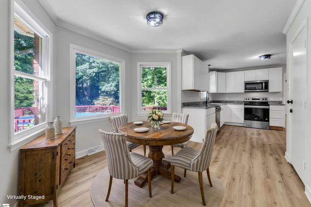 1112 Willow Branch Drive, Simpsonville, SC 29680