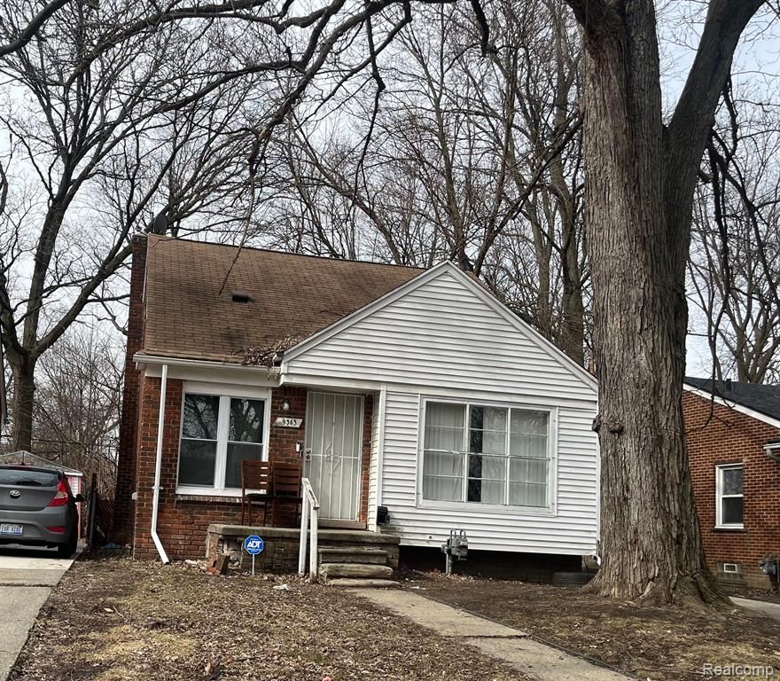 9363 Patton Street, Detroit, MI 48228