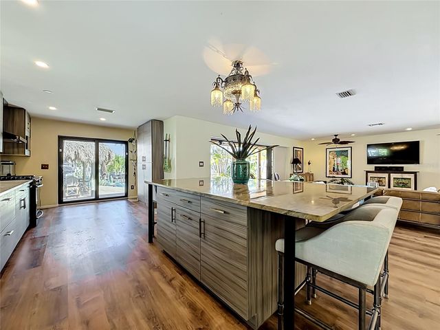 2162 W VINA DEL MAR BOULEVARD, St Pete Beach, FL 33706