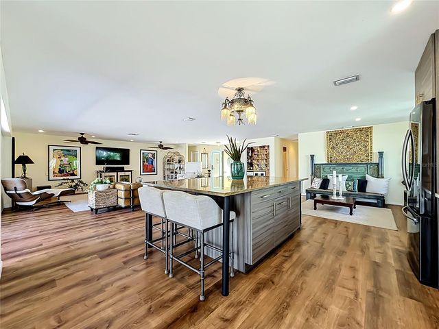 2162 W VINA DEL MAR BOULEVARD, St Pete Beach, FL 33706