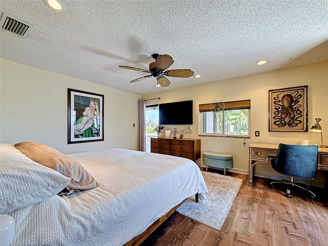 2162 W VINA DEL MAR BOULEVARD, St Pete Beach, FL 33706