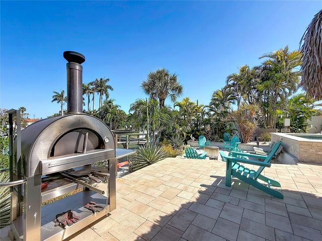 2162 W VINA DEL MAR BOULEVARD, St Pete Beach, FL 33706