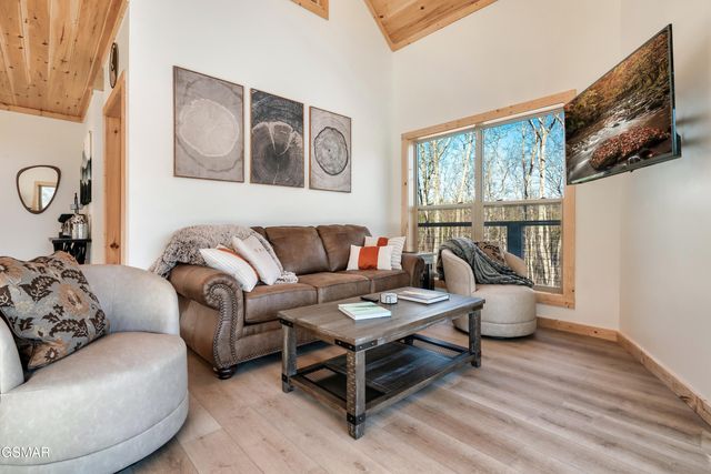 3138 Stepping Stone Drive, Sevierville, TN 37862