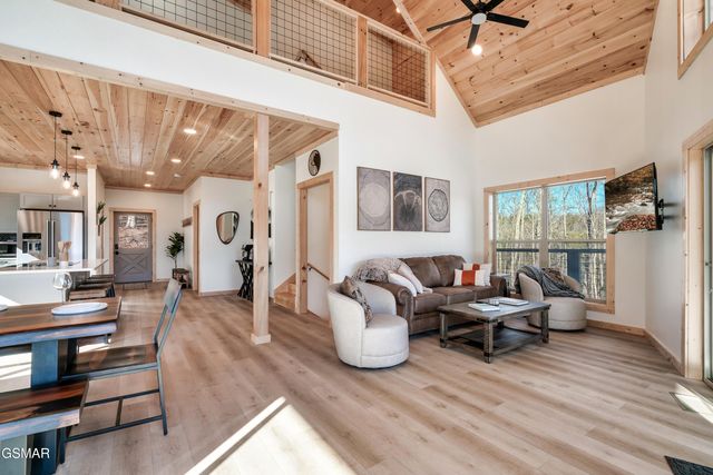 3138 Stepping Stone Drive, Sevierville, TN 37862