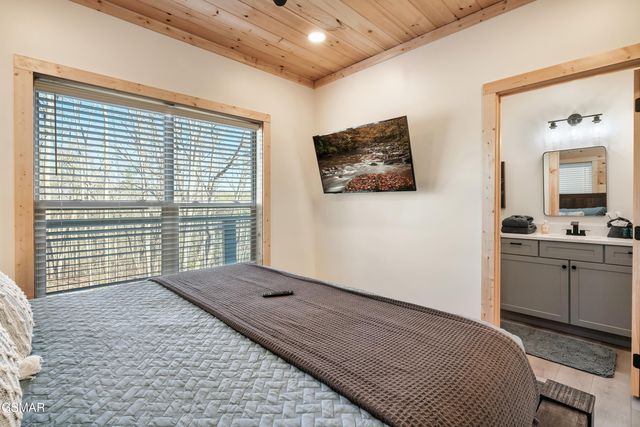 3138 Stepping Stone Drive, Sevierville, TN 37862