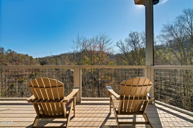 3138 Stepping Stone Drive, Sevierville, TN 37862