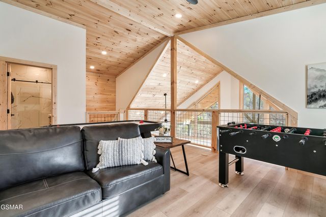 3138 Stepping Stone Drive, Sevierville, TN 37862