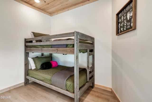 3138 Stepping Stone Drive, Sevierville, TN 37862