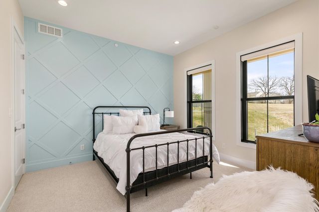 5094 Grand Ridge Drive, West Des Moines, IA 50265